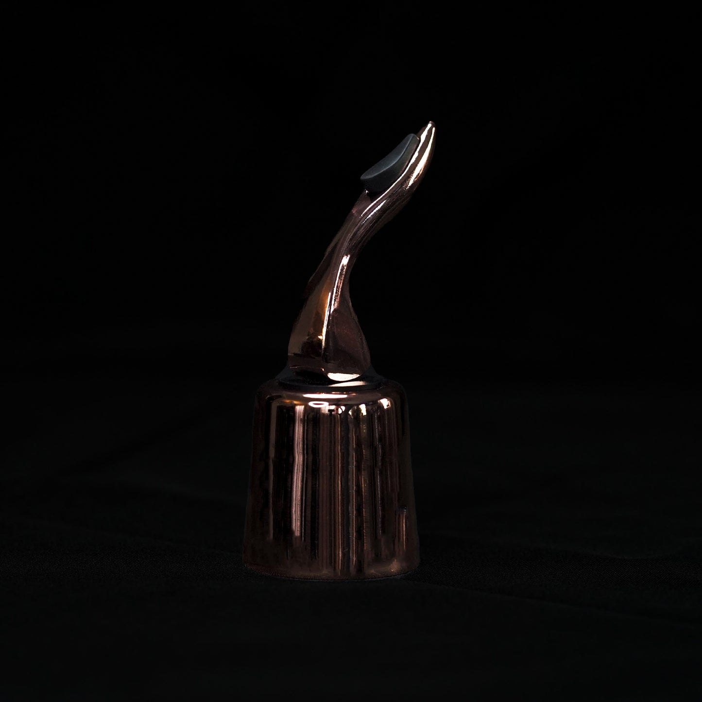 The Pinot - Wine Stopper